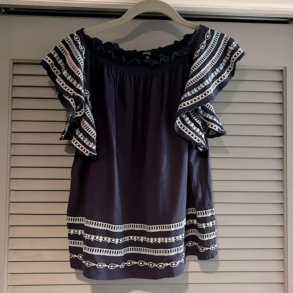 Flutter Sleeve Tee